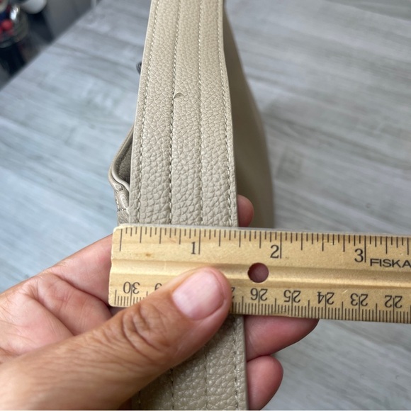 Lug Cable Car Classic Vegan Leather Shoulder Crossbody Messenger RIFD Bag Cream - Picture 16 of 16